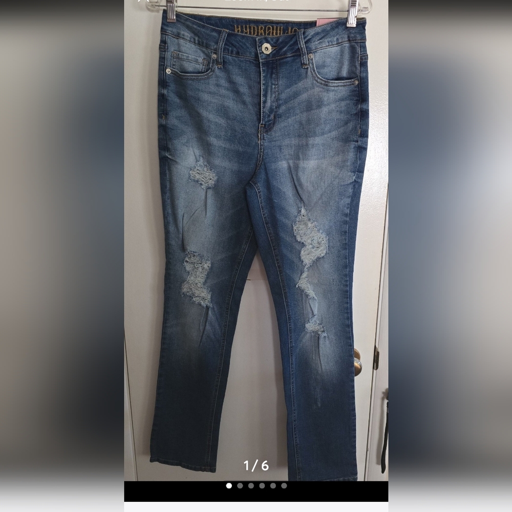 Women's NWT Hydraulic brand size 8 jeans